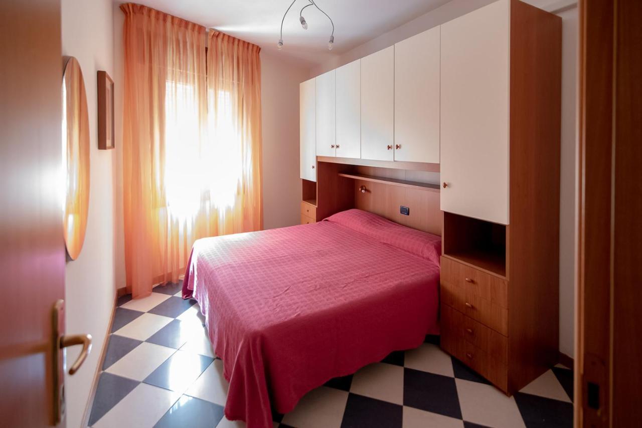 Milan Residence ロゾリーナ・マーレ エクステリア 写真